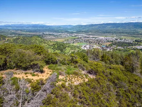 1675 Low Gap Rd, Ukiah, CA 95482 photo 21