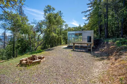 1675 Low Gap Rd, Ukiah, CA 95482