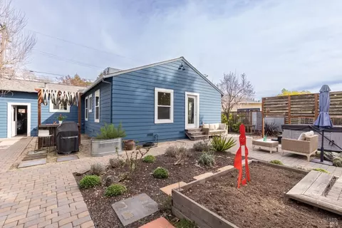 1715 Wright St, Santa Rosa, CA 95404 photo 16