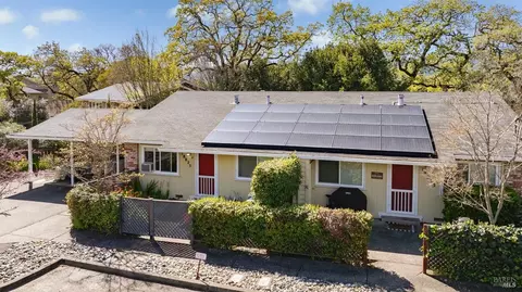 18823-18825 Beatrice Dr S, Sonoma, CA 95476