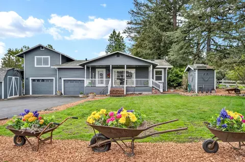 1490 Cooper Rd, Sebastopol, CA 95472
