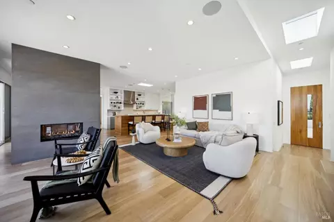Living - 251 Perry St, Mill Valley, CA 94941 photo 4 of 6
