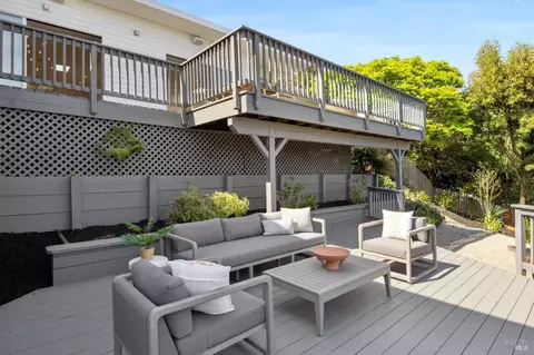 Exterior - 251 Perry St, Mill Valley, CA 94941 photo 8 of 16