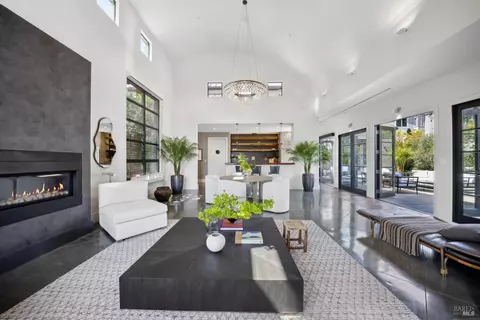4 Lovell Ave, Mill Valley, CA 94941