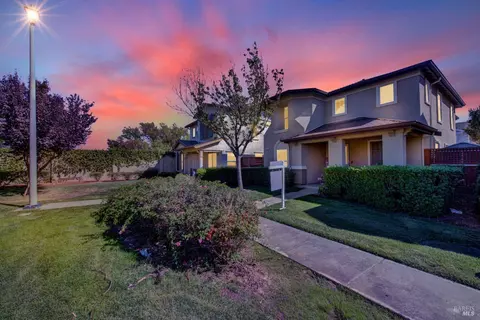 Exterior - 3143 Puffin Cir, Fairfield, CA 94533 photo 19 of 20