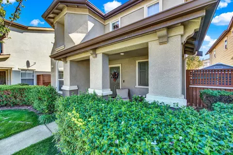 Exterior - 3143 Puffin Cir, Fairfield, CA 94533 photo 4 of 20