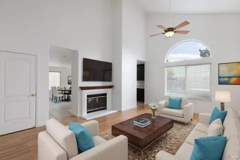 145 Tyson Ct, Napa, CA 94558 photo 3