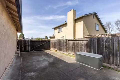 145 Tyson Ct, Napa, CA 94558 photo 41