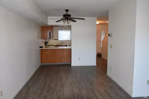 117 Elbridge Ave #E, Cloverdale, CA 95425 photo 23