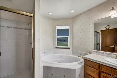 1633 Willowside Rd, Santa Rosa, CA 95401 photo 35