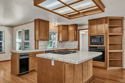 1633 Willowside Rd, Santa Rosa, CA 95401 photo 16