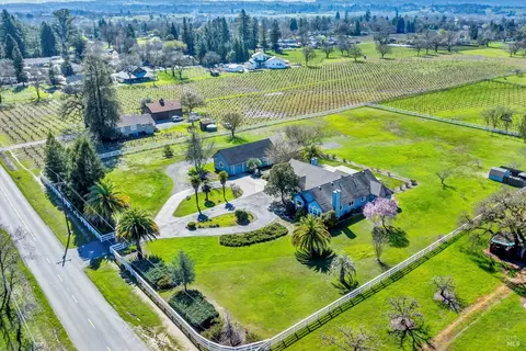 1633 Willowside Rd, Santa Rosa, CA 95401 photo 3
