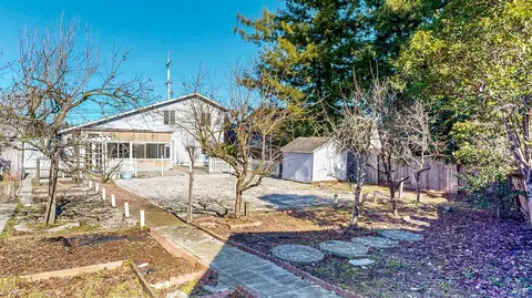Exterior - 524 Ely Blvd S, Petaluma, CA 94954 photo 3 of 3
