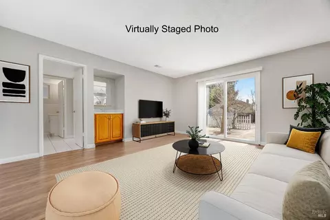 Living - 524 Ely Blvd S, Petaluma, CA 94954 photo 6 of 6
