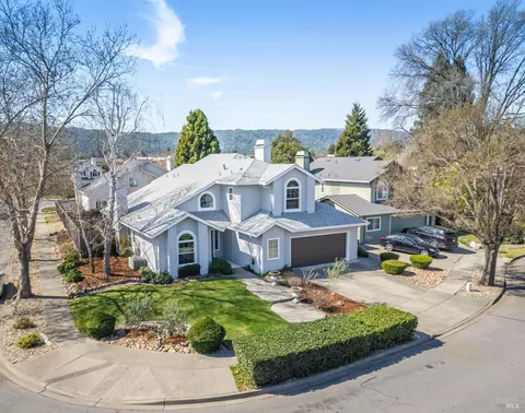 View/Area - 2 Wesley Ct, Napa, CA 94558 photo 2 of 5