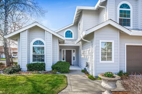Exterior - 2 Wesley Ct, Napa, CA 94558 photo 4 of 23