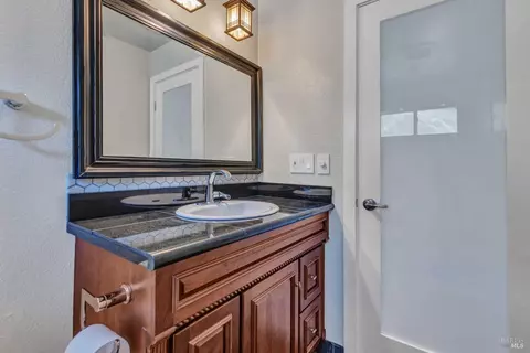 242 Toledo Ct, Vallejo, CA 94591 photo 31