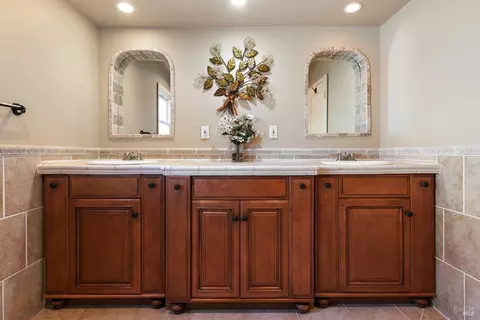 1821 Illinois St, Vallejo, CA 94590 photo 20