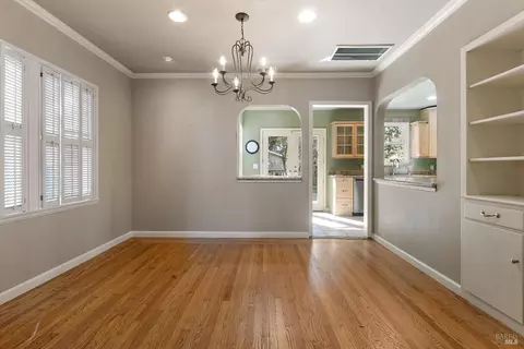 1821 Illinois St, Vallejo, CA 94590 photo 8
