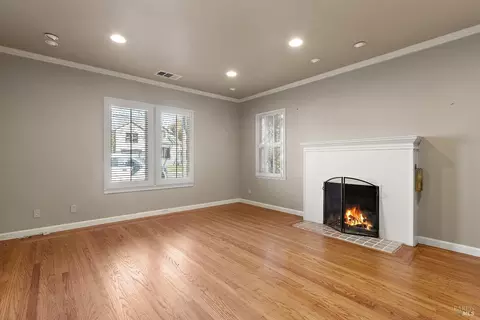 1821 Illinois St, Vallejo, CA 94590 photo 5