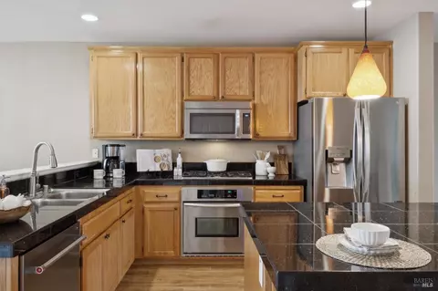 9135 Windsor Rd, Windsor, CA 95492 photo 13