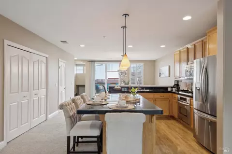9135 Windsor Rd, Windsor, CA 95492 photo 4