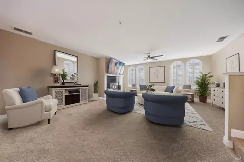 9135 Windsor Rd, Windsor, CA 95492 photo 18