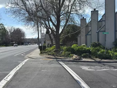 937 E Cotati Ave, Cotati, CA 94931 photo 16