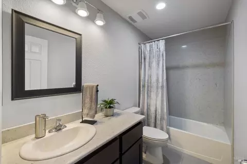 2729 Soho Ln, Fairfield, CA 94533 photo 18