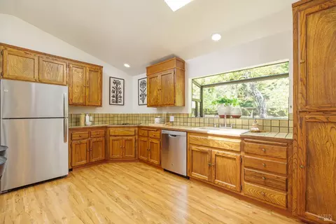 Kitchen - 225 Cascade Dr, Fairfax, CA 94930 photo 1 of 5