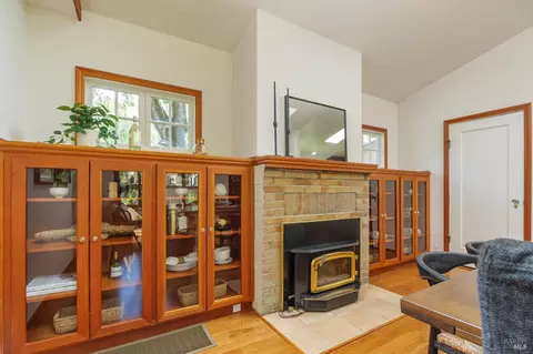 Other - 225 Cascade Dr, Fairfax, CA 94930 photo 1 of 21