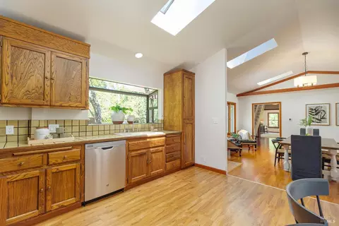 Kitchen - 225 Cascade Dr, Fairfax, CA 94930 photo 5 of 5