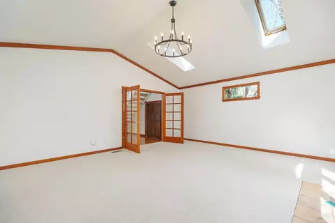Living - 225 Cascade Dr, Fairfax, CA 94930 photo 5 of 11