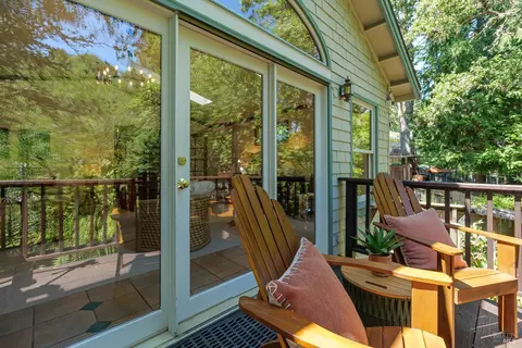 Exterior - 225 Cascade Dr, Fairfax, CA 94930 photo 13 of 35