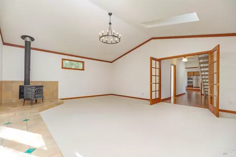 Living - 225 Cascade Dr, Fairfax, CA 94930 photo 6 of 11