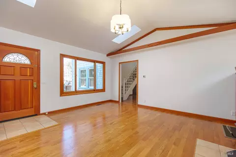 Living - 225 Cascade Dr, Fairfax, CA 94930 photo 7 of 11