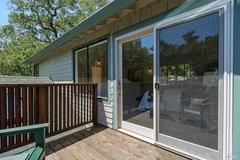 Exterior - 225 Cascade Dr, Fairfax, CA 94930 photo 17 of 35