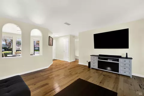 Other - 910 Mason Ct, Dixon, CA 95620 photo 6 of 14