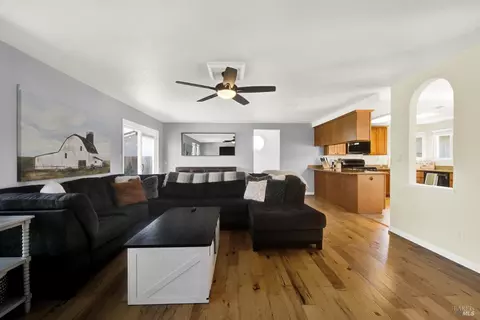 Other - 910 Mason Ct, Dixon, CA 95620 photo 4 of 14