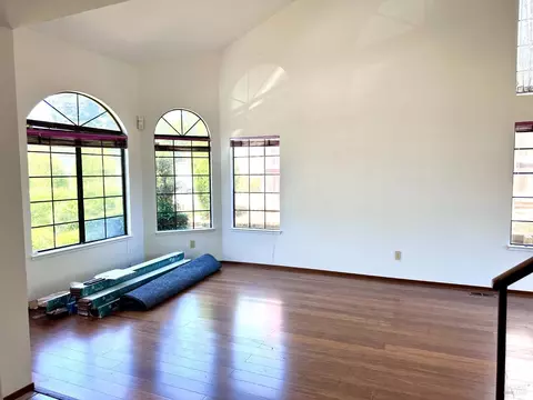 Living - 748 N Regatta Dr, Vallejo, CA 94591 photo 2 of 5