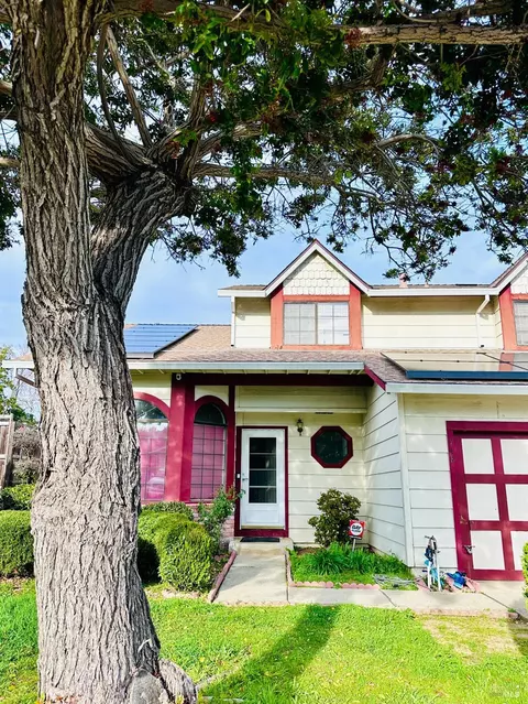 Exterior - 748 N Regatta Dr, Vallejo, CA 94591 photo 4 of 10
