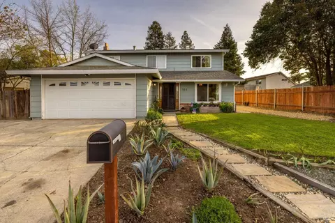 515 Calmace Dr, Dixon, CA 95620 photo 6