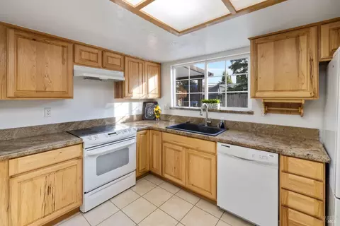 515 Calmace Dr, Dixon, CA 95620 photo 29