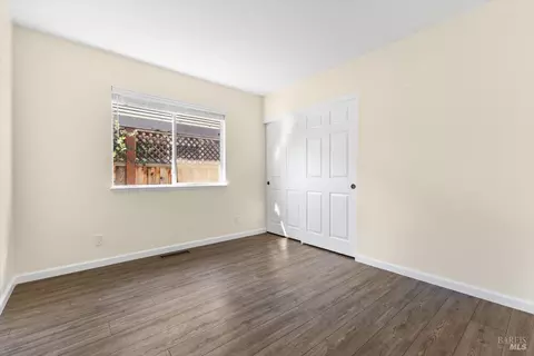 537 Cockspur Ct, Windsor, CA 95492 photo 7