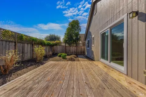 537 Cockspur Ct, Windsor, CA 95492 photo 14
