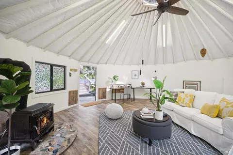 Living - 224 Arroyo Rd, Forest Knolls, CA 94933 photo 7 of 8