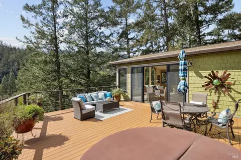 Exterior - 224 Arroyo Rd, Forest Knolls, CA 94933 photo 16 of 32