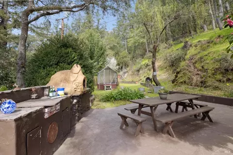 Exterior - 224 Arroyo Rd, Forest Knolls, CA 94933 photo 9 of 32