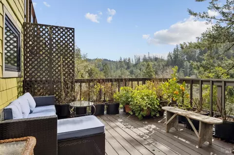 Exterior - 224 Arroyo Rd, Forest Knolls, CA 94933 photo 22 of 32