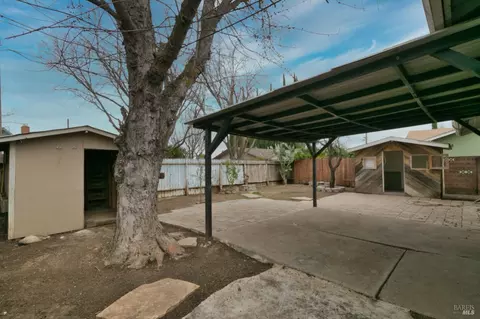 1206 Marshall Rd, Vacaville, CA 95687 photo 3